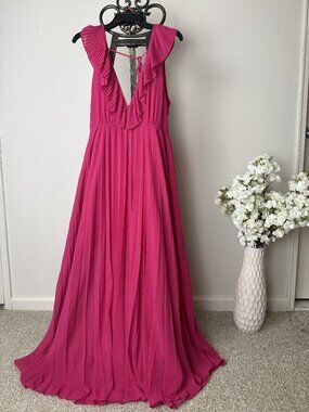 knee length dresses for ladies Shop Zara Clothing and Dresses at SilkRoll. Trade with us!